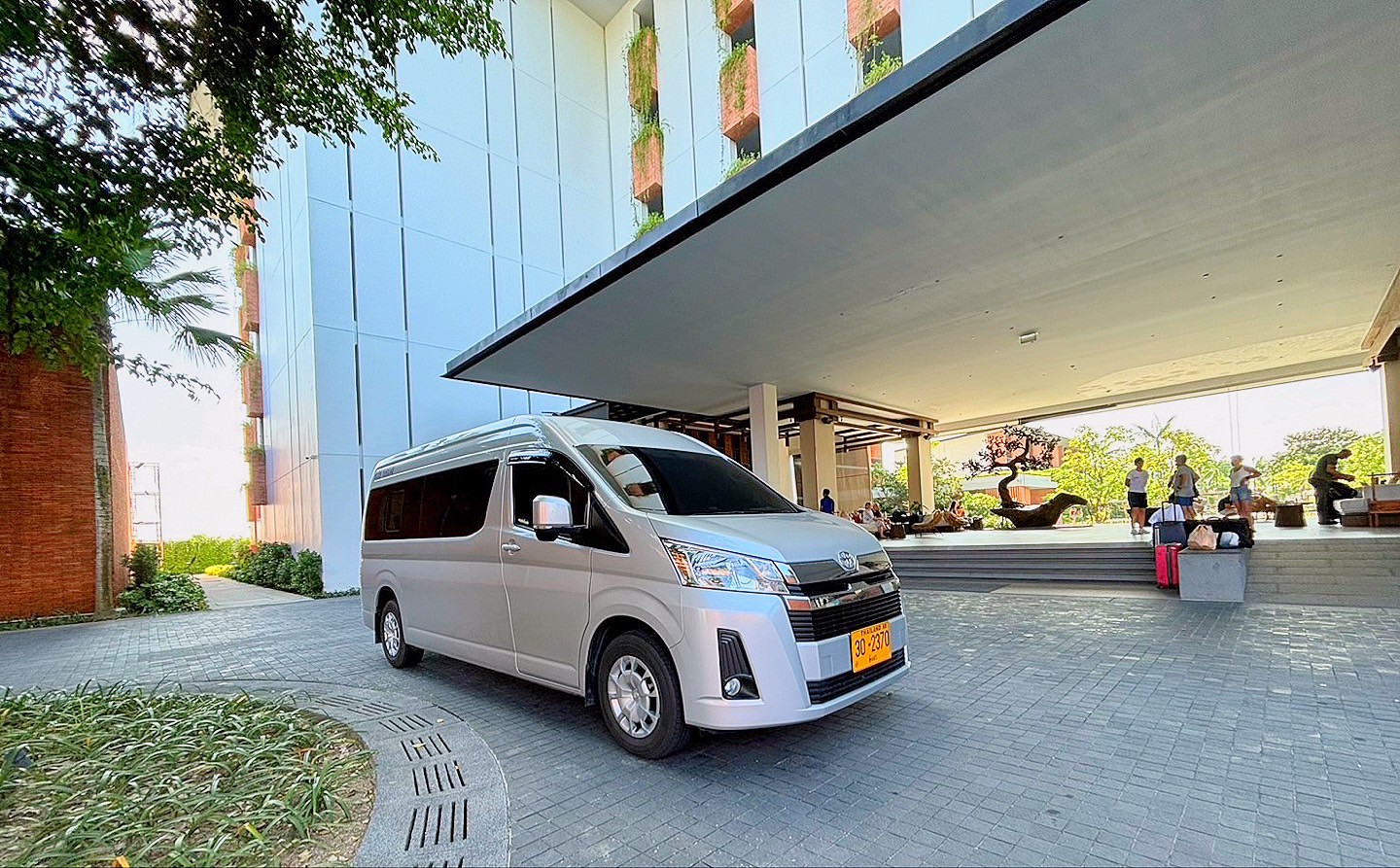 Khaolak to Krabi: Taxi, Bus or Ferry?